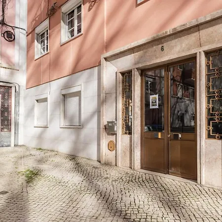 Joao Azevedo Coutinho Apartman *